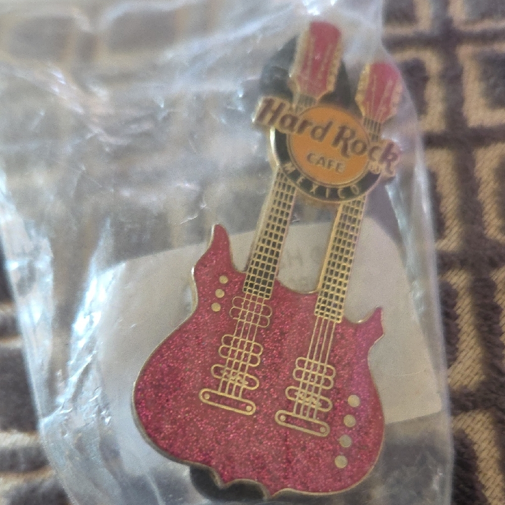 Hard Rock Cafe Pink Glitter Guitar Pin